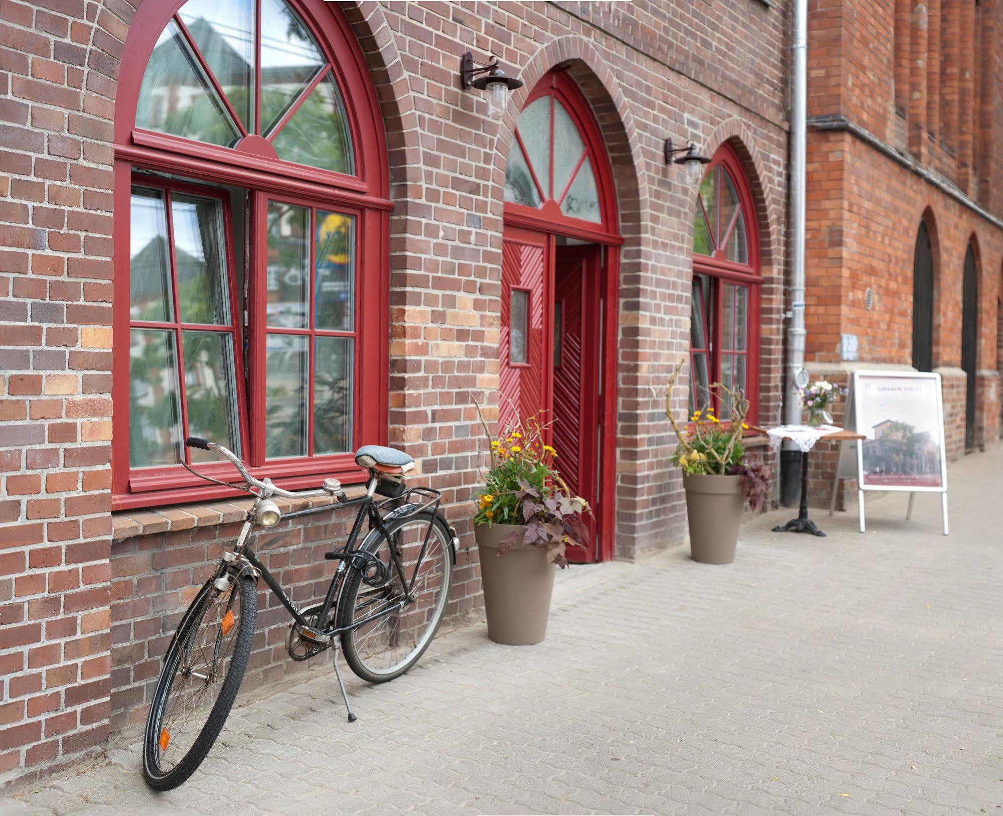 Subraum Hostel Rostock Buitenkant foto